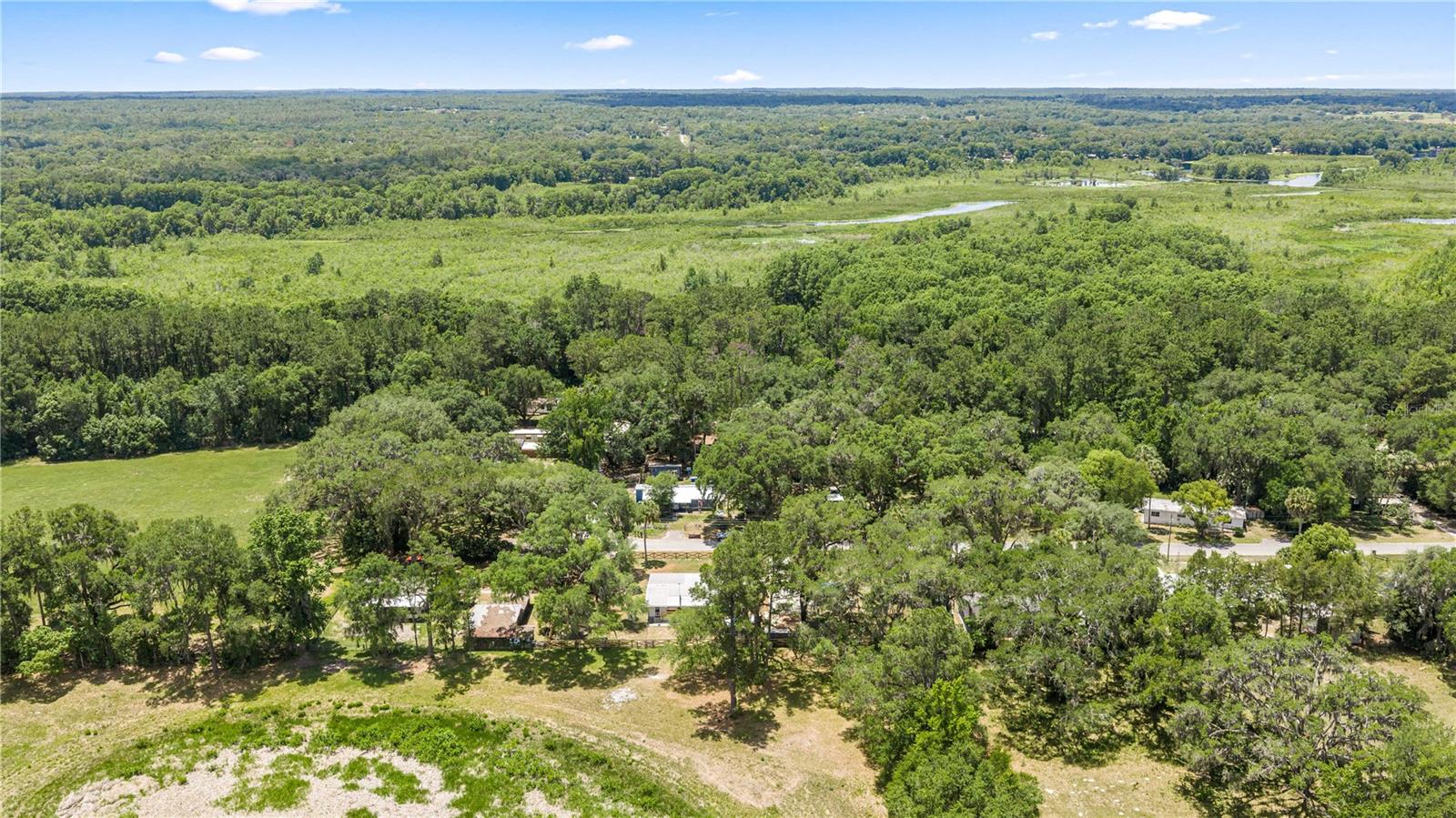 RIVER RETREATS - Residential