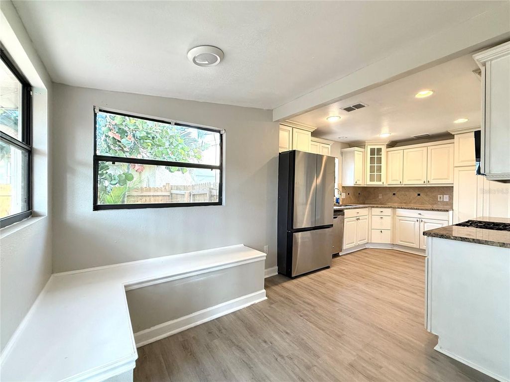 Photo of 5530 Crissman Drive N, St Petersburg, FL 33714 (MLS # TB8458831)