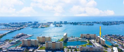 Photo of 4725 Cove Cir #309, St Petersburg, FL 33708 (MLS # TB8450899)