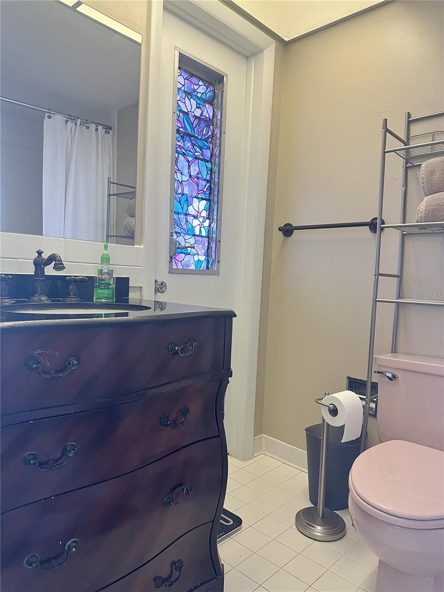 COLUMBIA TOWERS - Residential