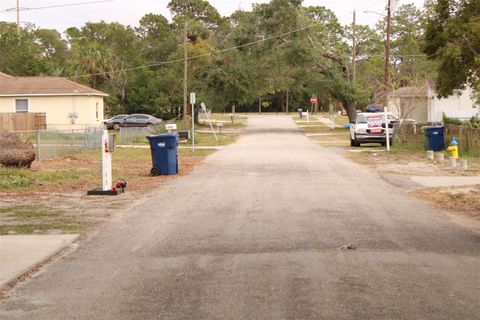 A home in TAMPA