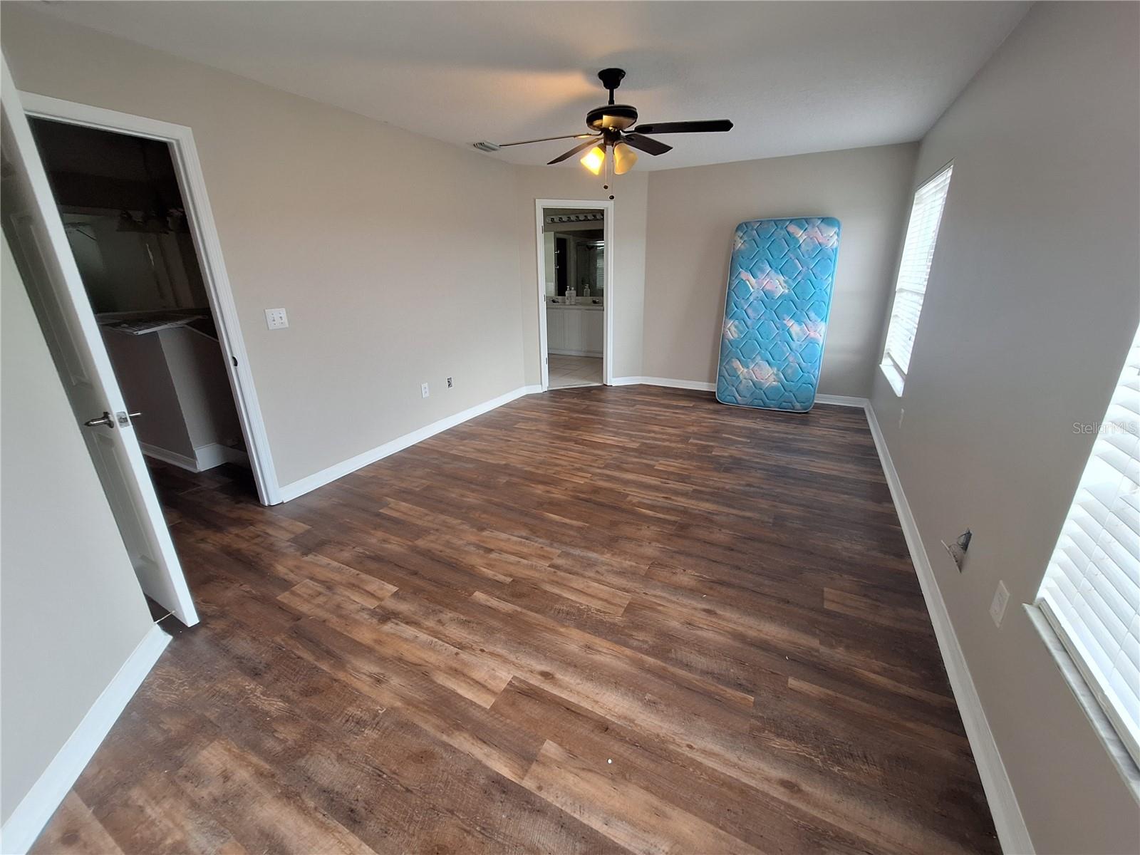 NORTHWOOD - Residential