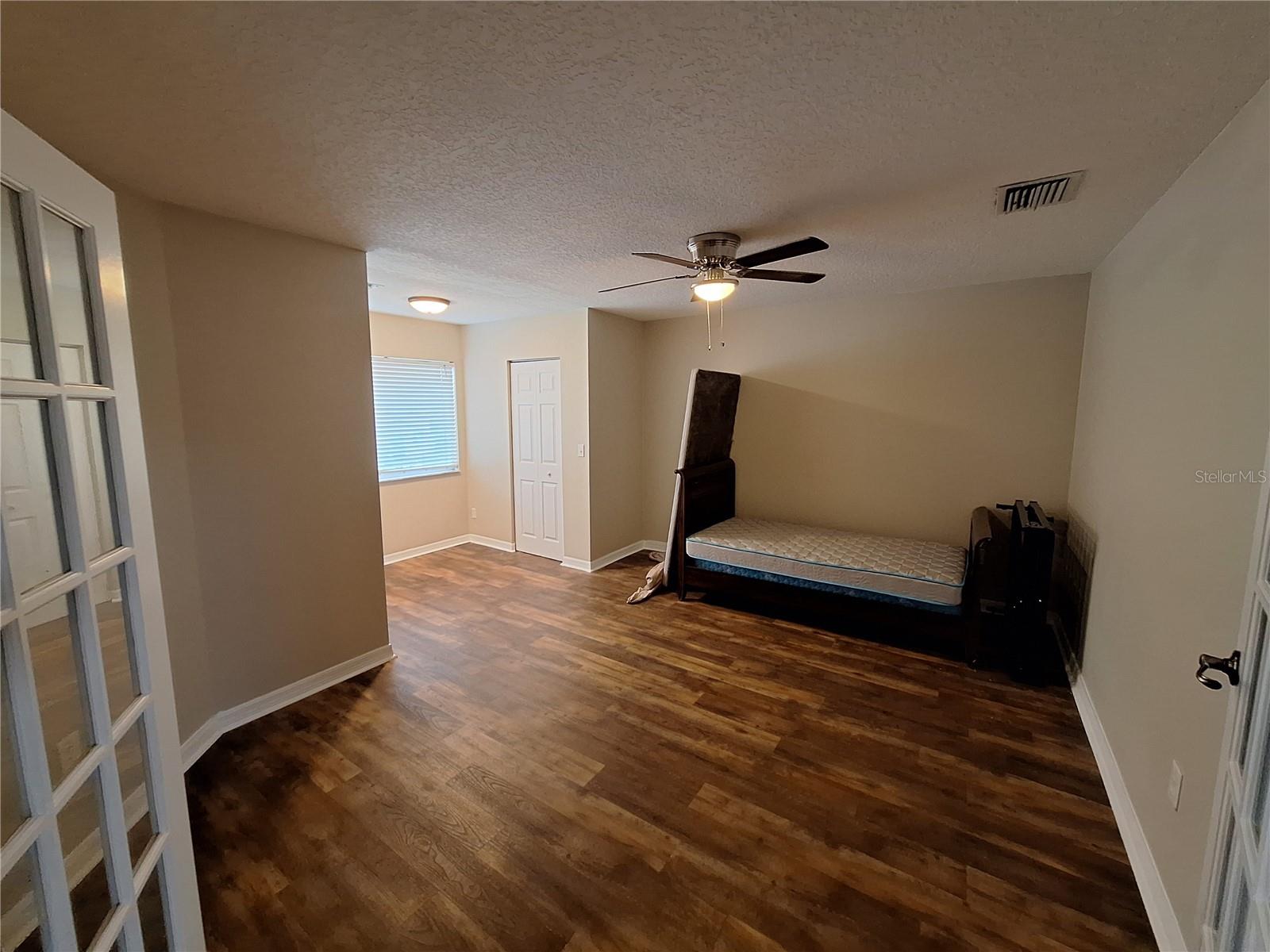 NORTHWOOD - Residential