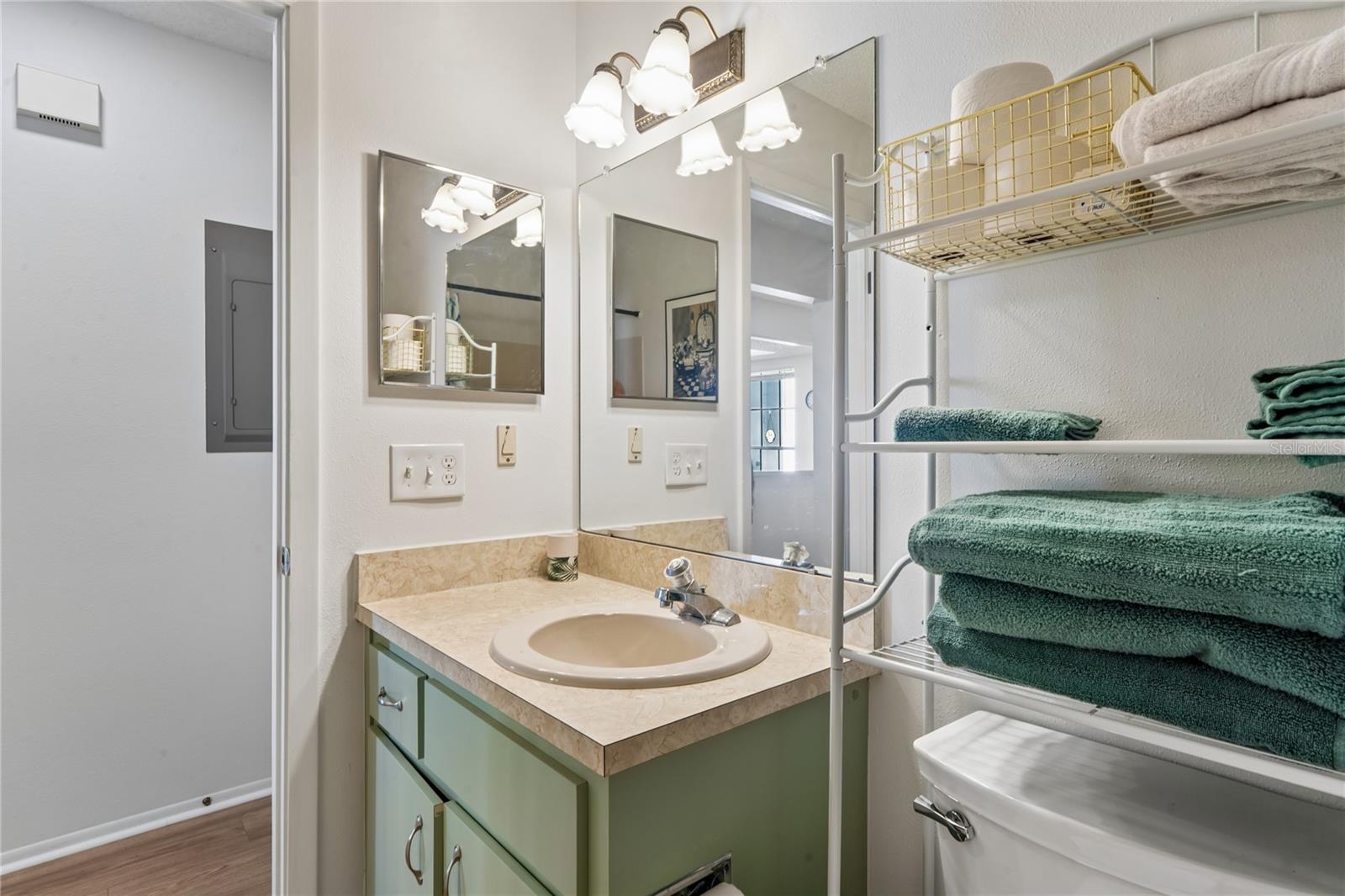 VILLAGE WOODS CONDO PH 03 - Residential