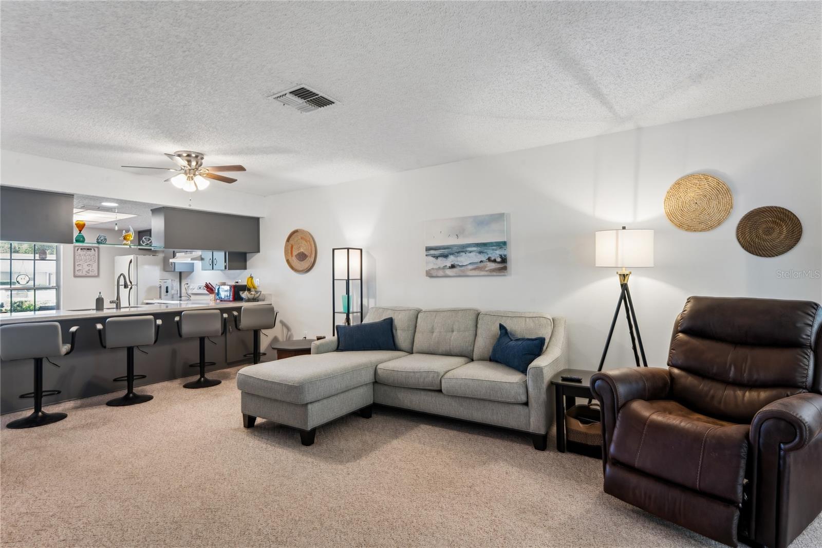 VILLAGE WOODS CONDO PH 03 - Residential