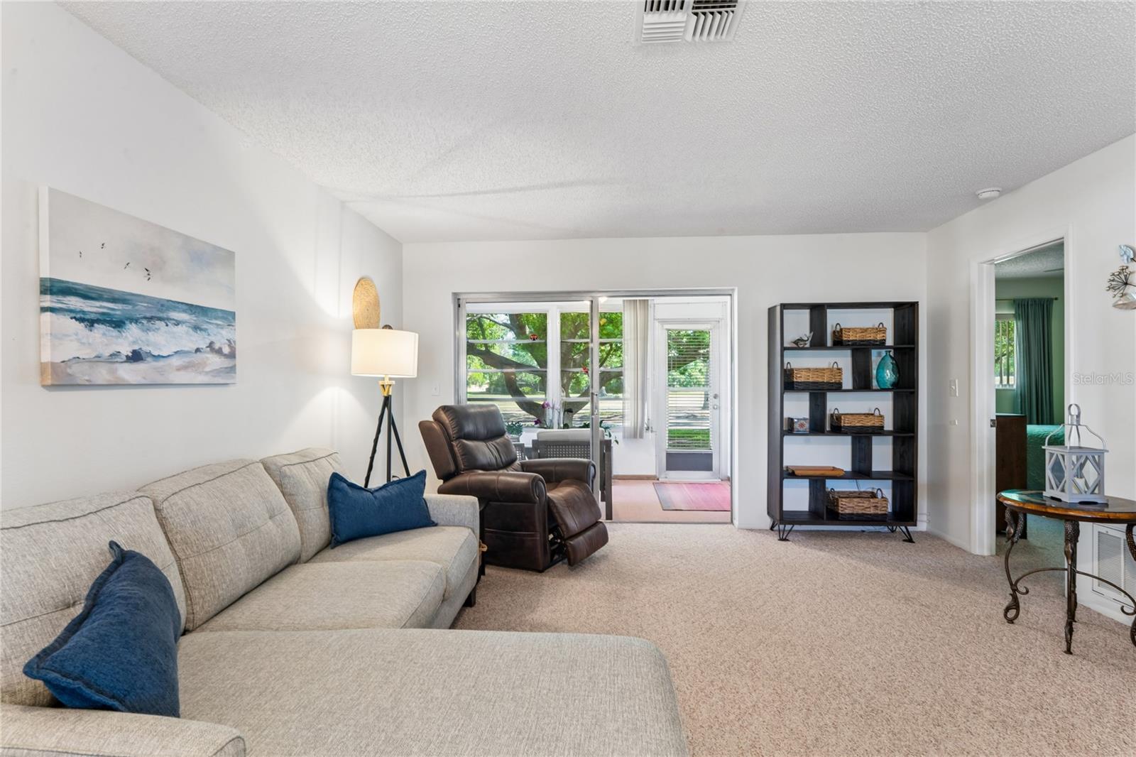 VILLAGE WOODS CONDO PH 03 - Residential