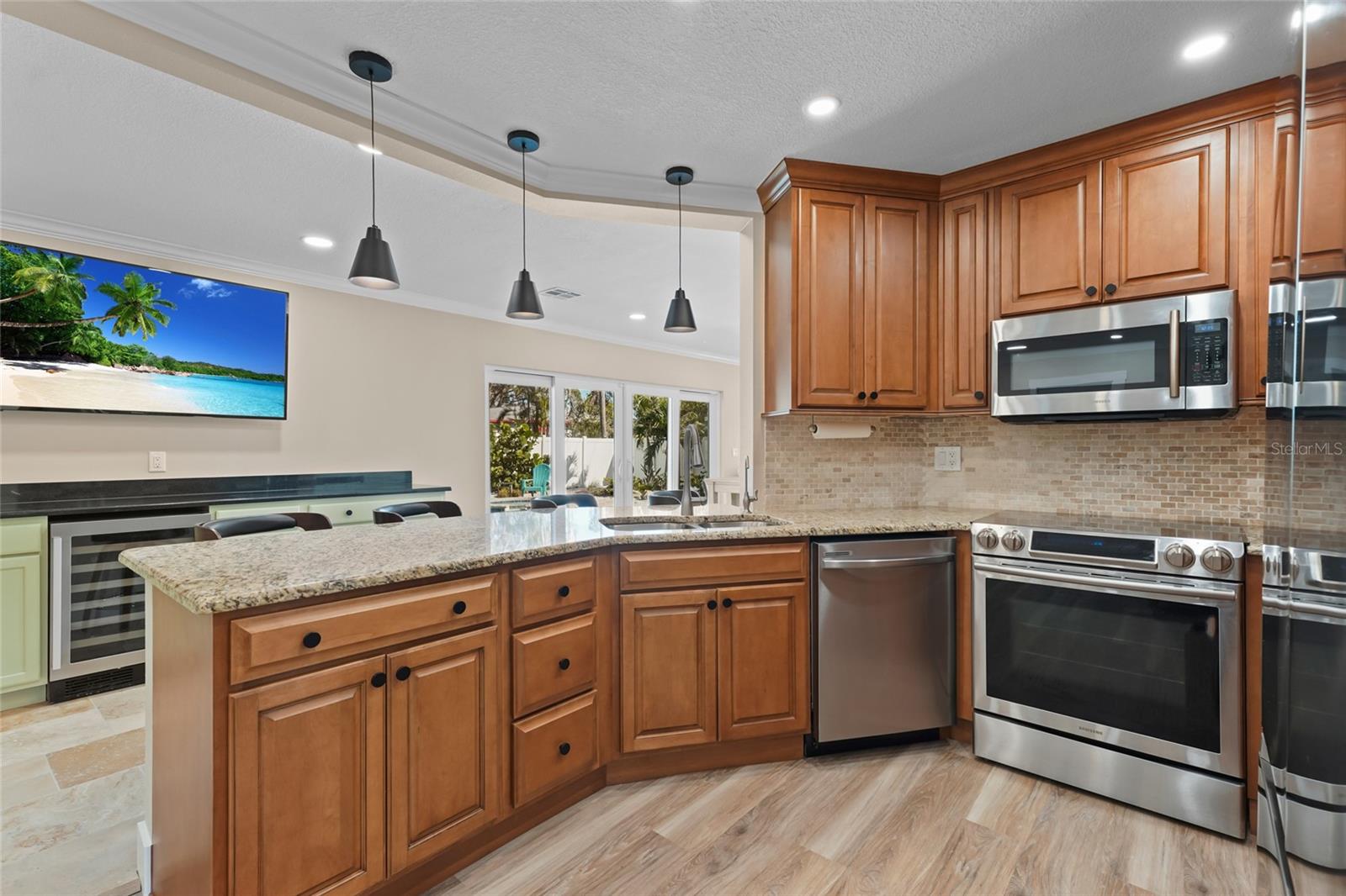 4440 YACHT CLUB DRIVE