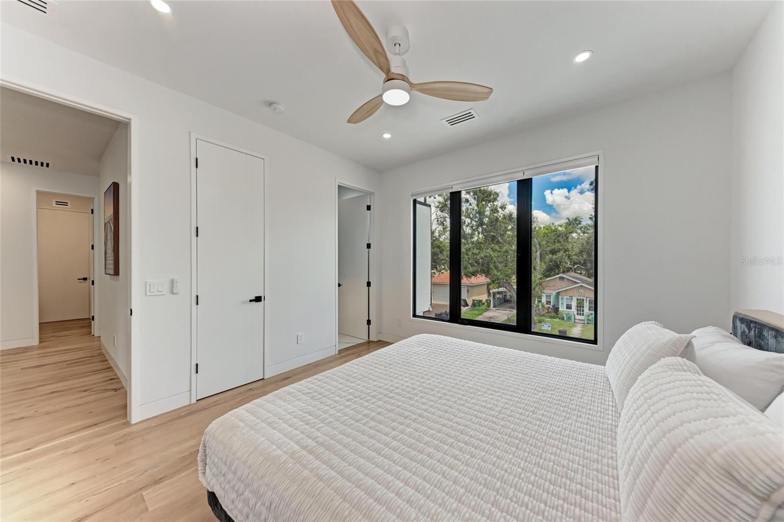 SCHINDLER SUB - Residential