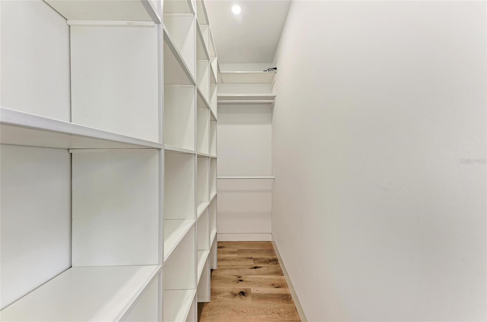 SCHINDLER SUB - Residential