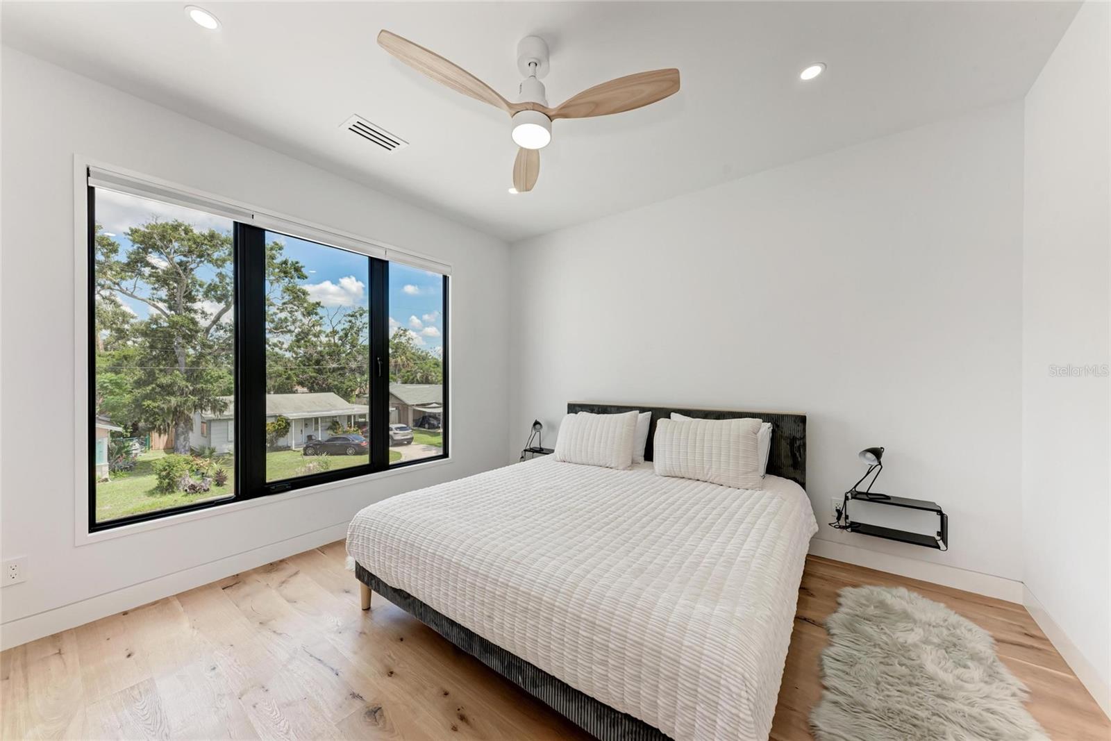 SCHINDLER SUB - Residential