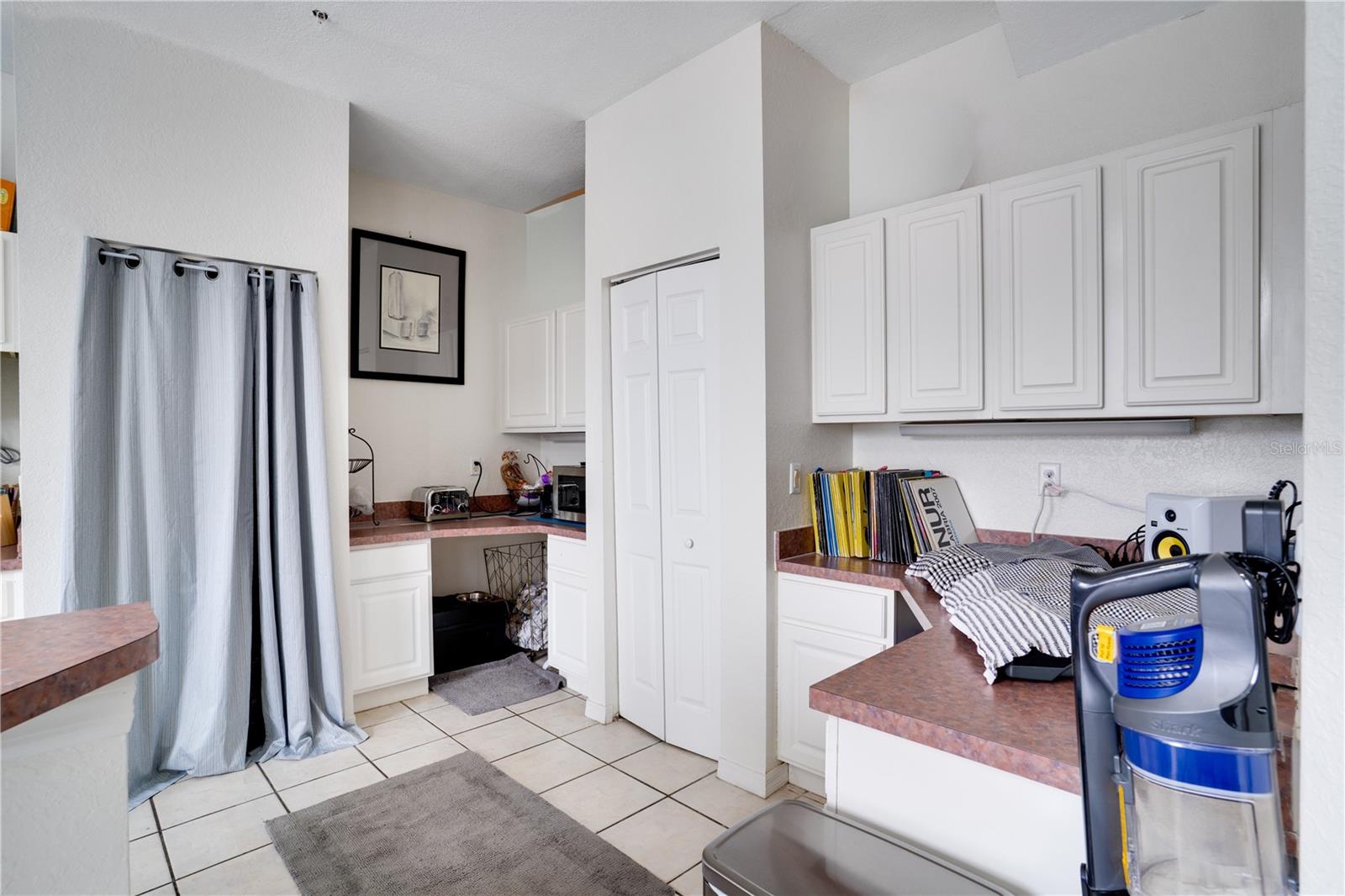 SUNRIDGE OF TAMPA BAY A CONDOMINIUM - Residential