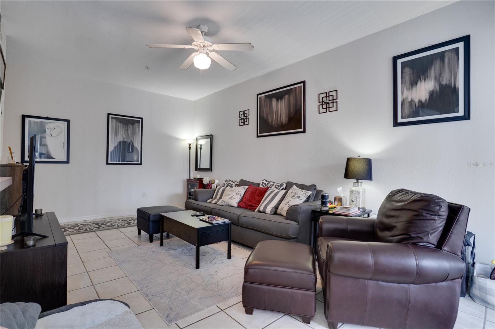 SUNRIDGE OF TAMPA BAY A CONDOMINIUM - Residential