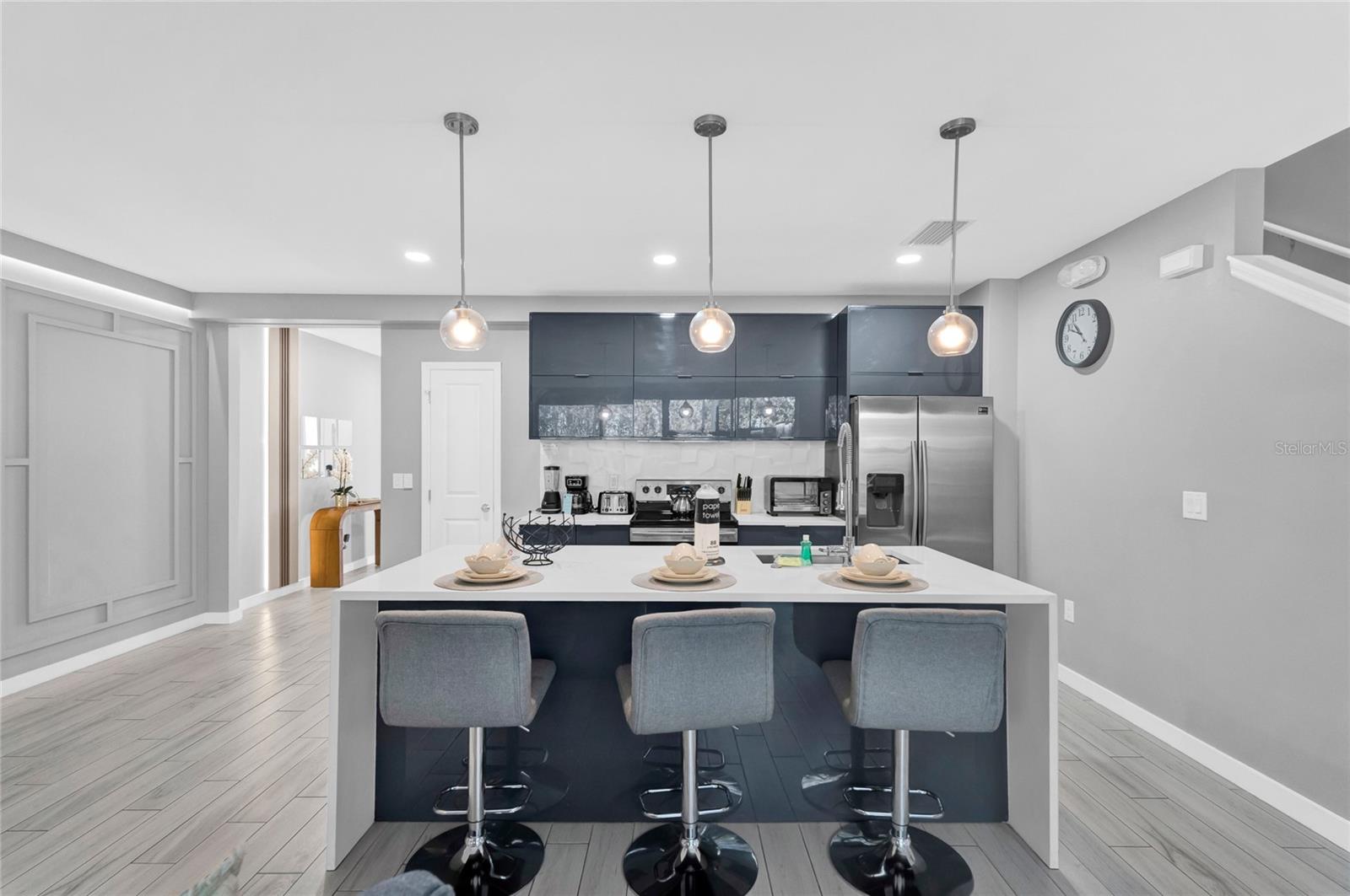 4431 LE REVE COURT
