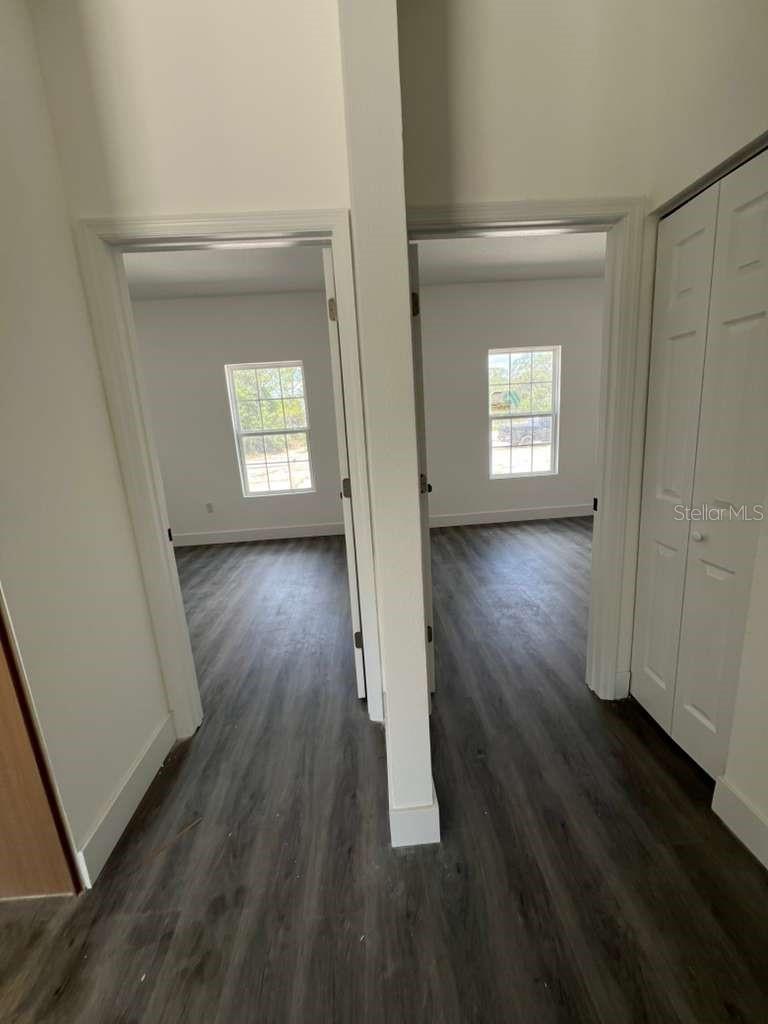 WALK IN WATER LAKE ESTATES PH 05 - Residential