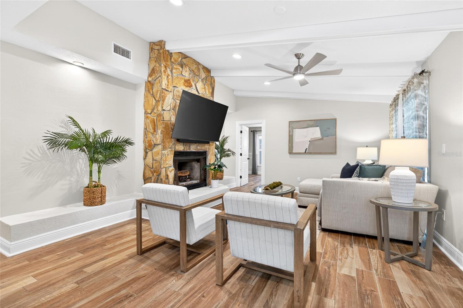 VILLAGE VI OF CARROLLWOOD VILL - Residential