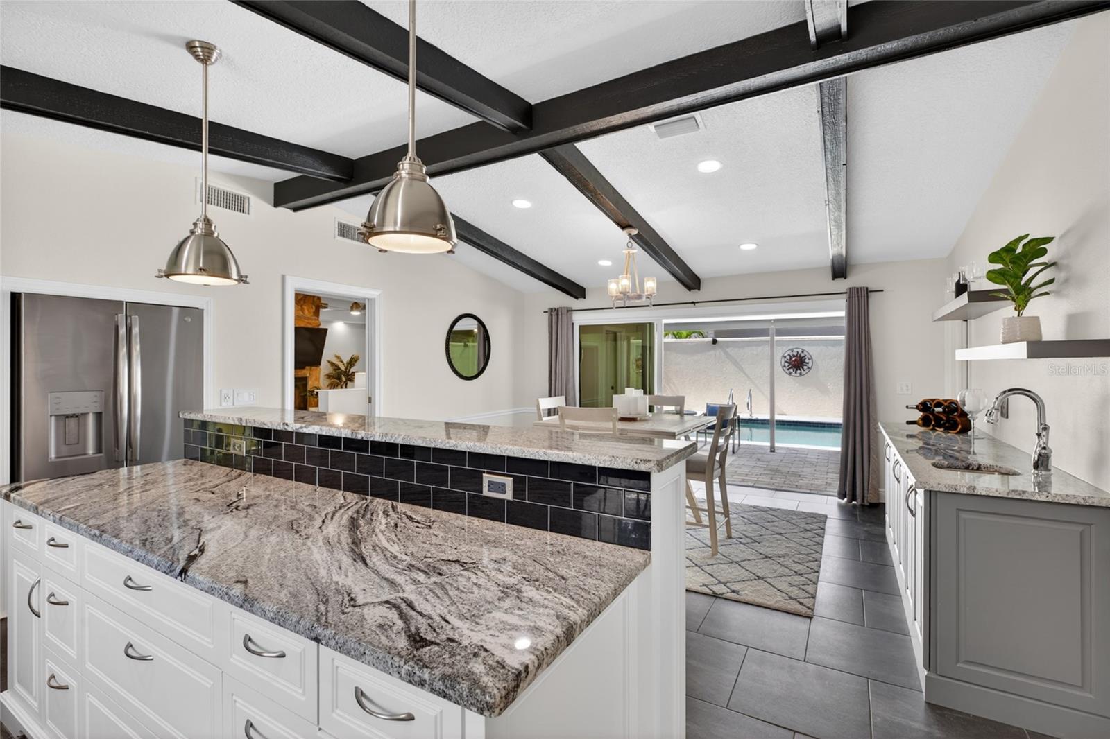 VILLAGE VI OF CARROLLWOOD VILL - Residential