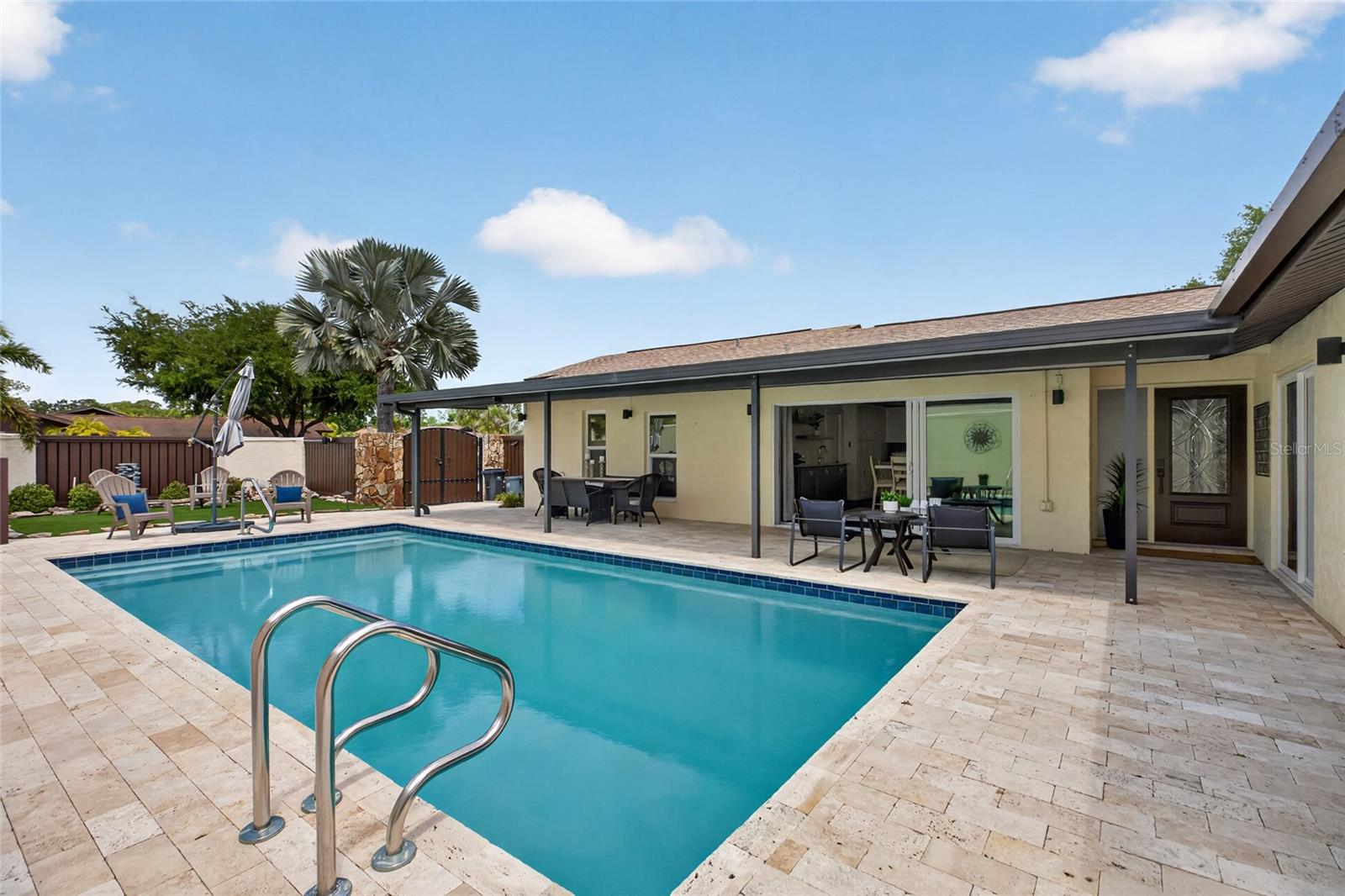 VILLAGE VI OF CARROLLWOOD VILL - Residential