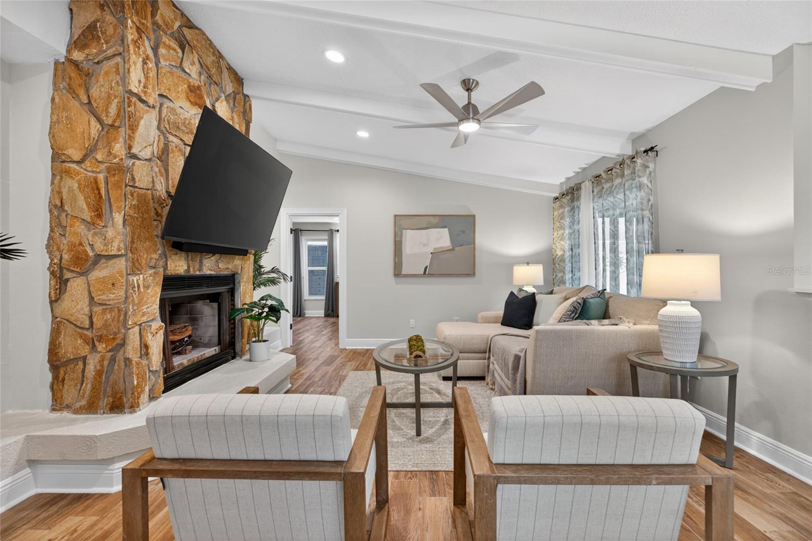 VILLAGE VI OF CARROLLWOOD VILL - Residential