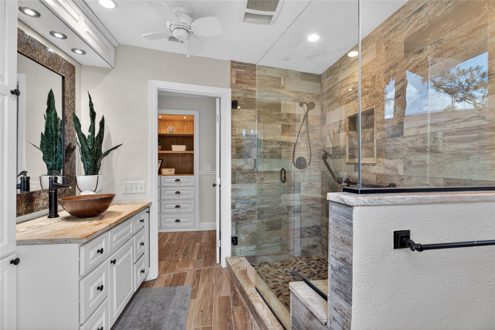 VILLAGE VI OF CARROLLWOOD VILL - Residential