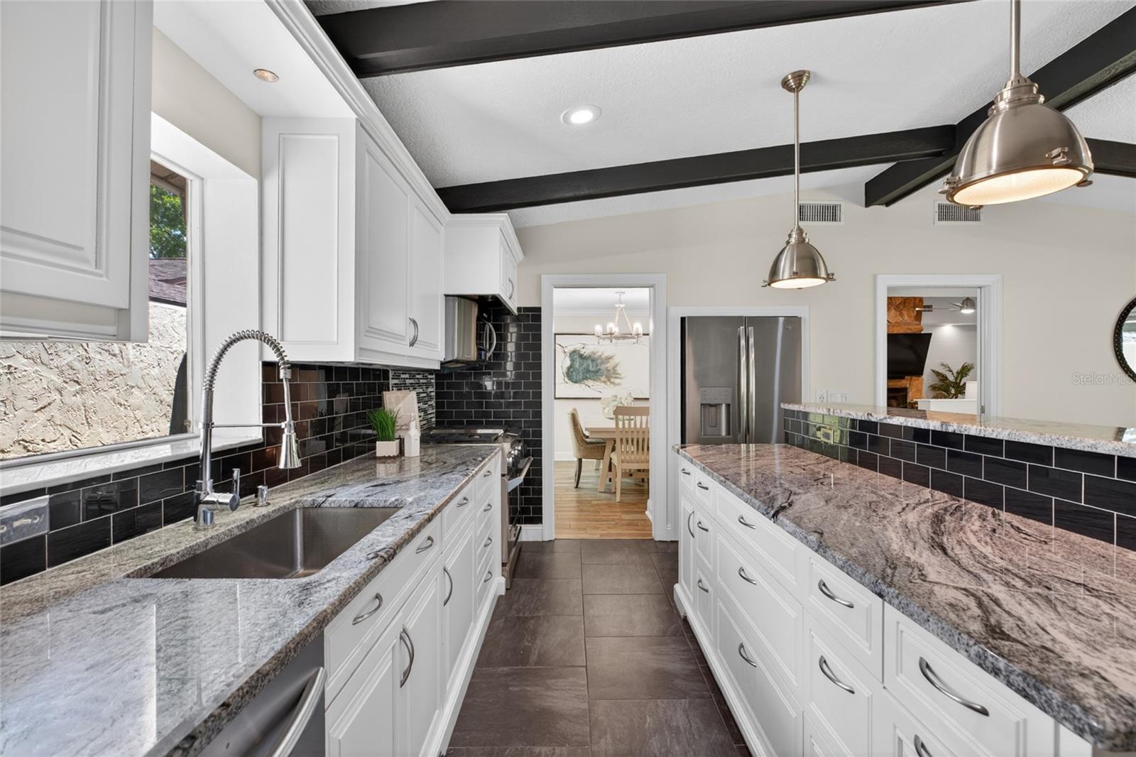 VILLAGE VI OF CARROLLWOOD VILL - Residential