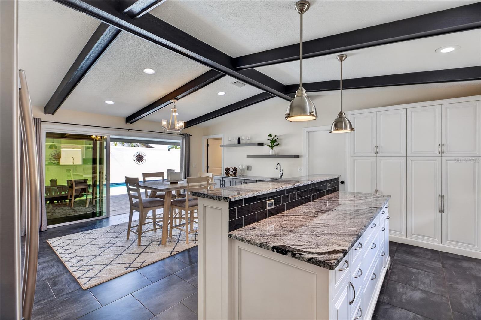 VILLAGE VI OF CARROLLWOOD VILL - Residential