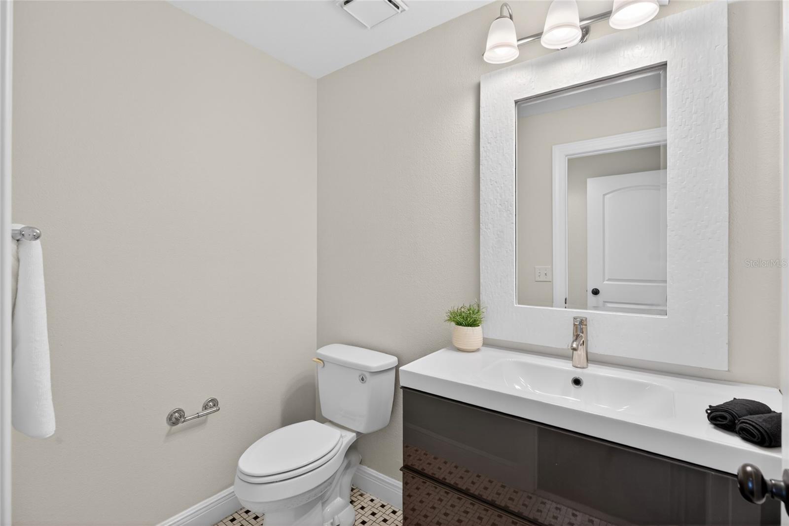 VILLAGE VI OF CARROLLWOOD VILL - Residential