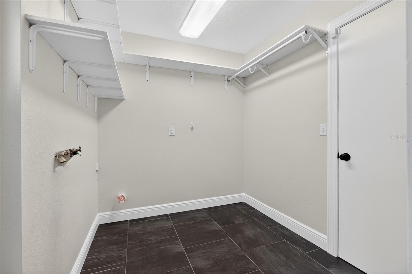 VILLAGE VI OF CARROLLWOOD VILL - Residential