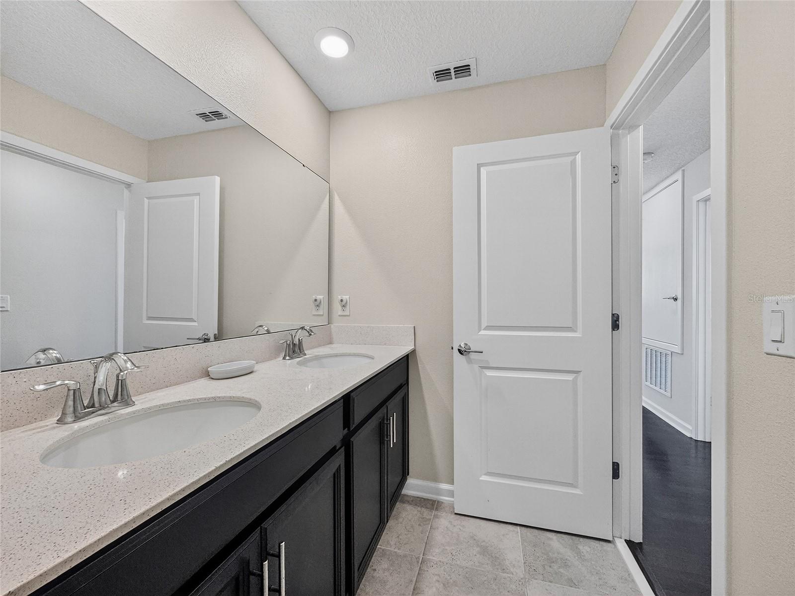 WATERSIDE AT ESTATES - Residential