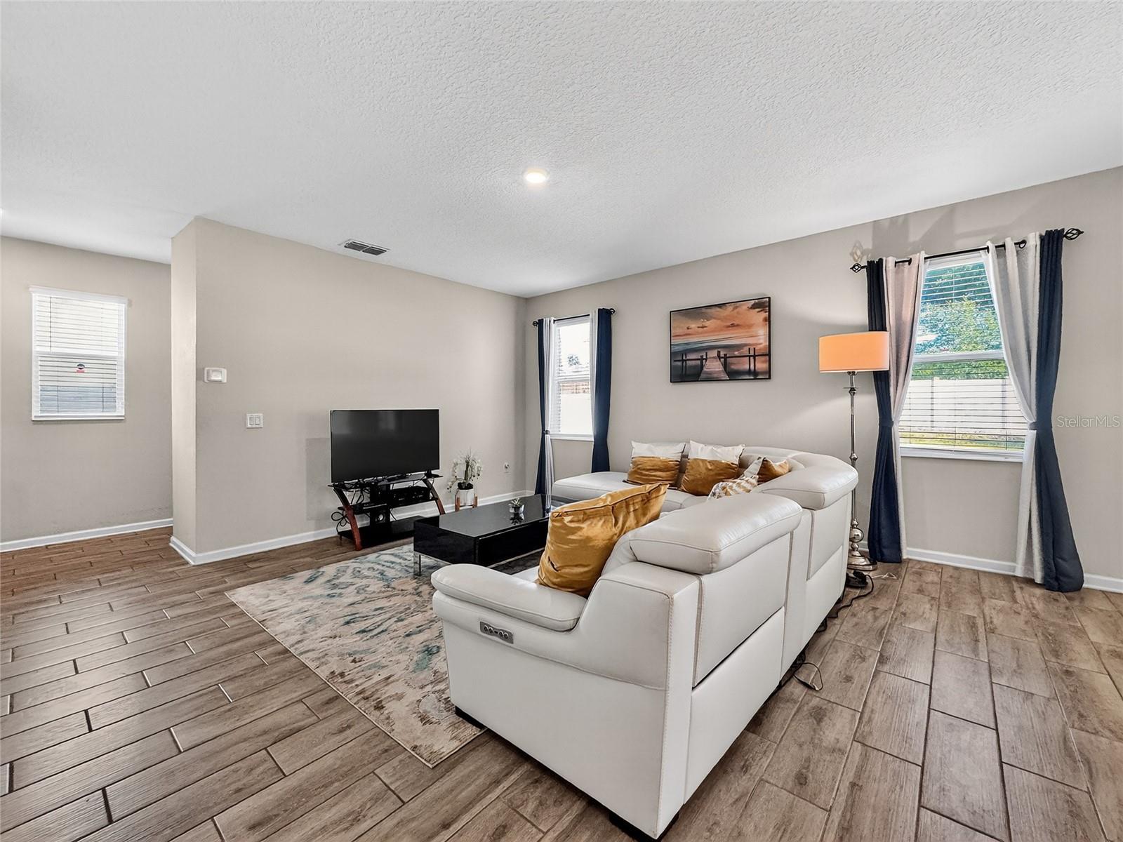 WATERSIDE AT ESTATES - Residential