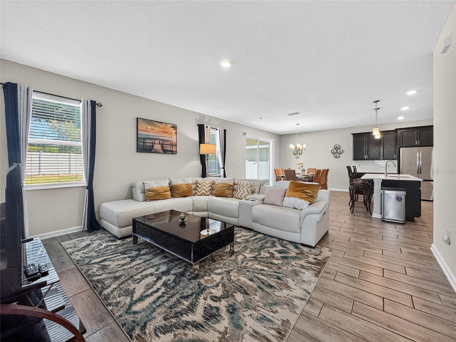 WATERSIDE AT ESTATES - Residential