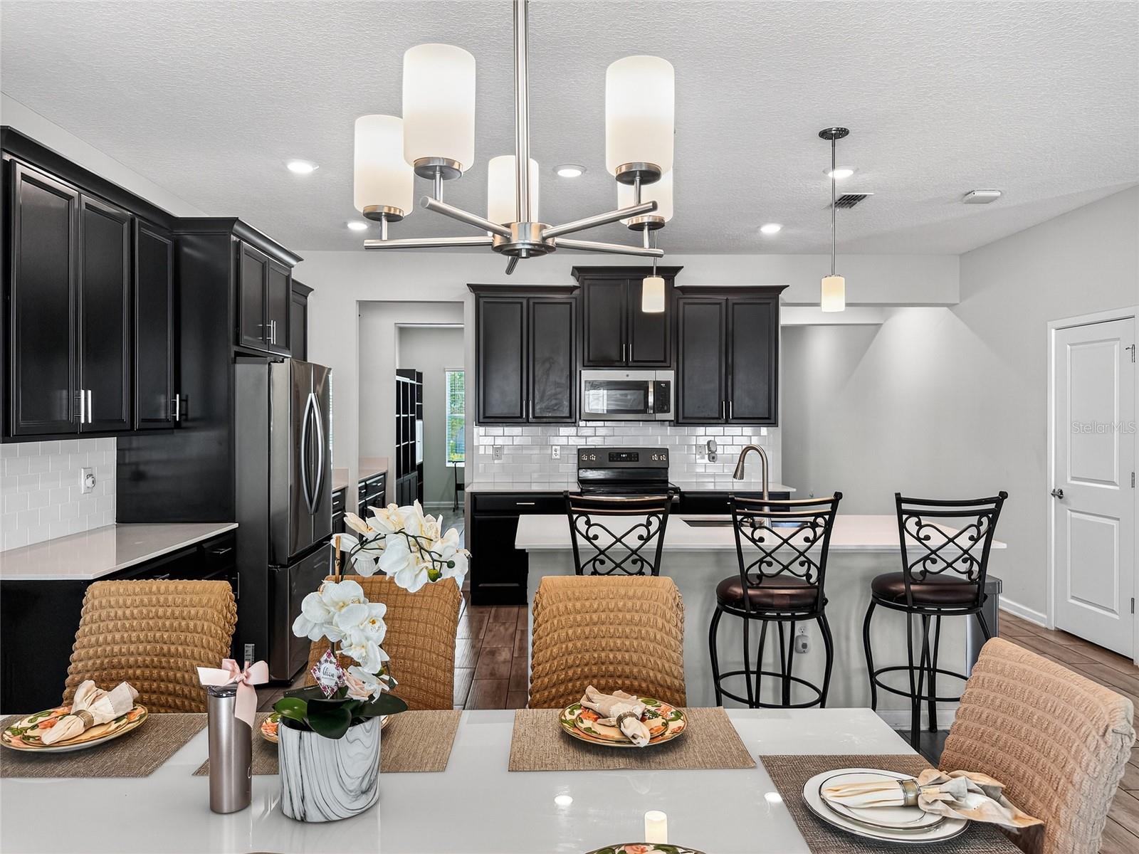 WATERSIDE AT ESTATES - Residential