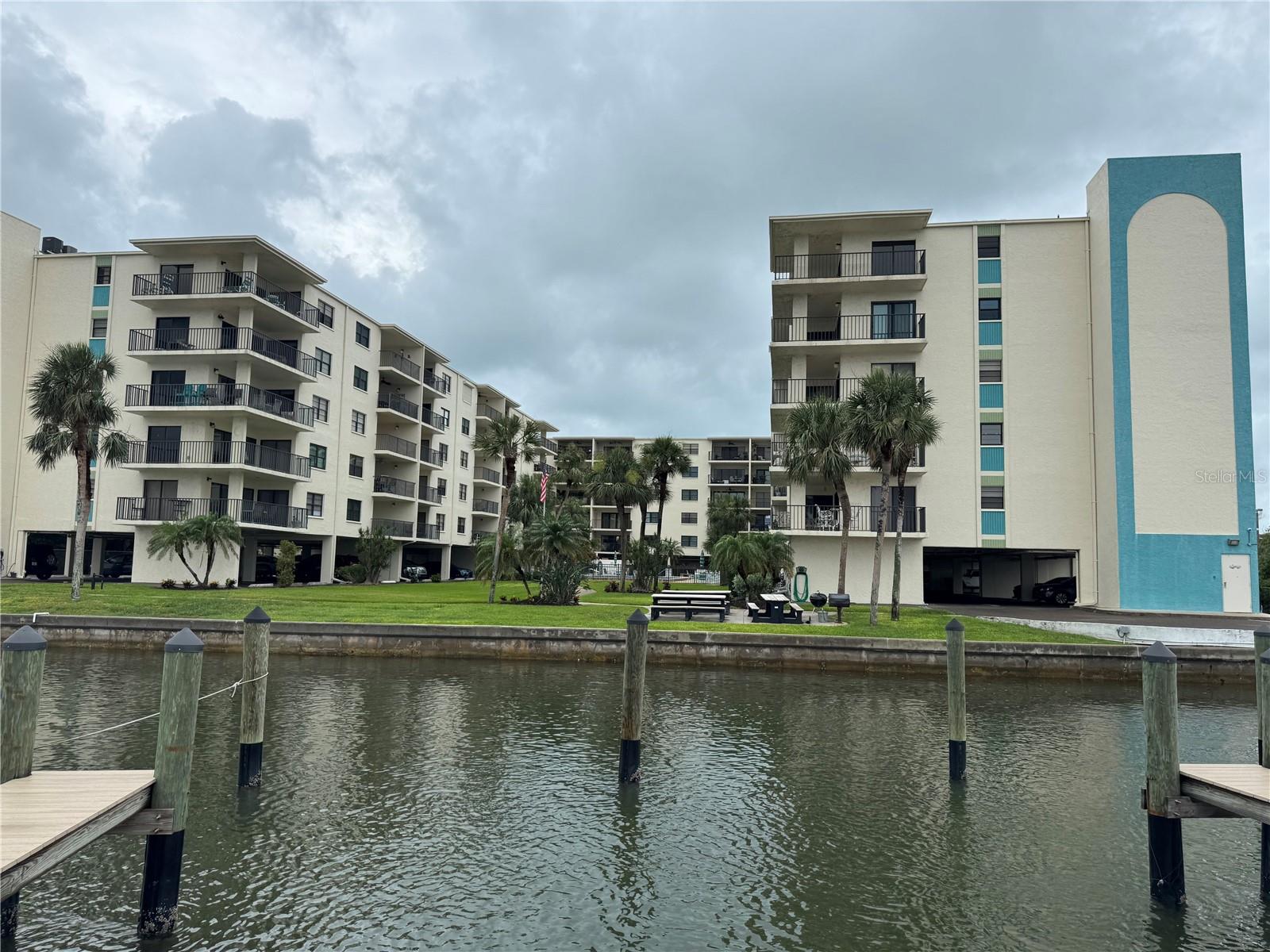 19531 GULF BOULEVARD 612