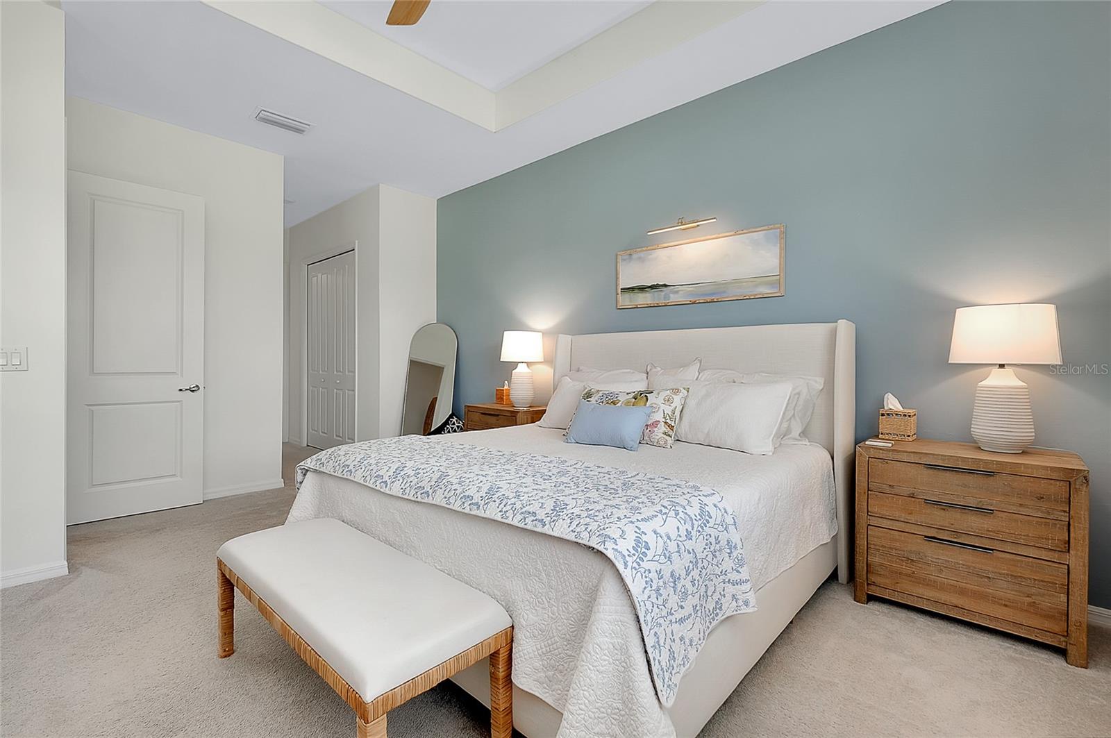 WELLEN PARK GOLF & COUNTRY CLUB - Residential Lease