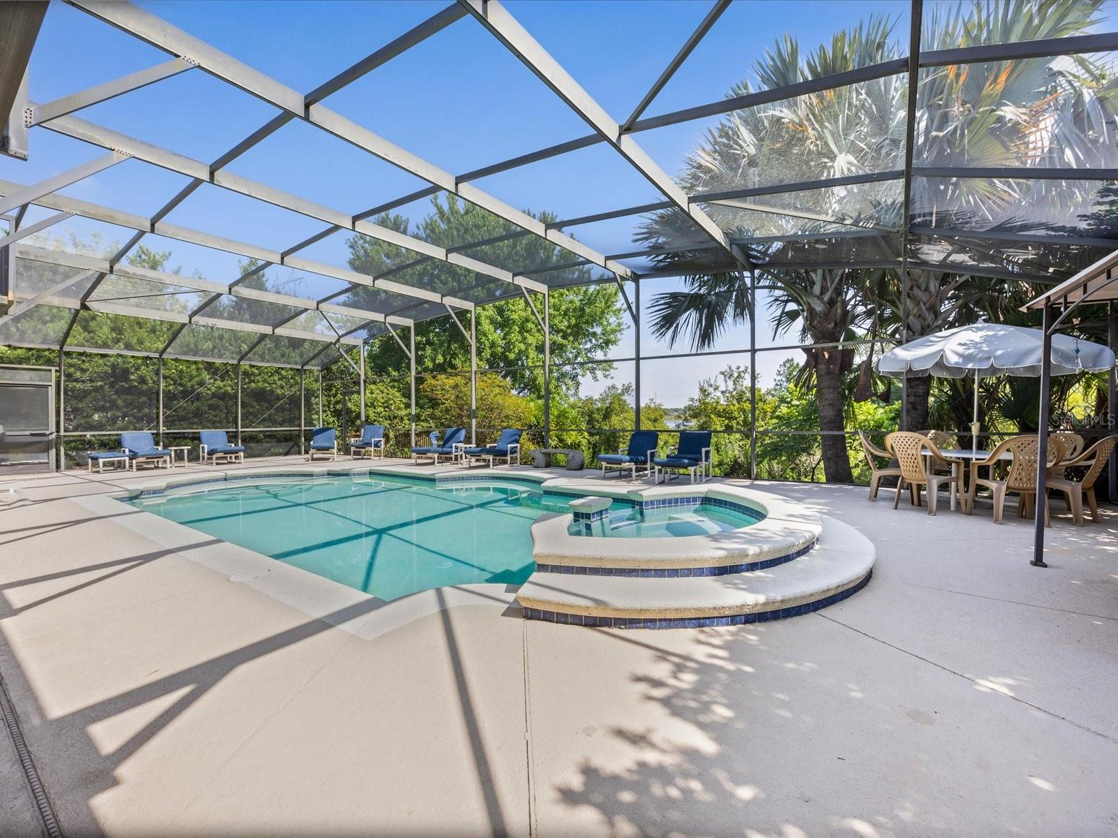 GRAND RESERVE - Residential