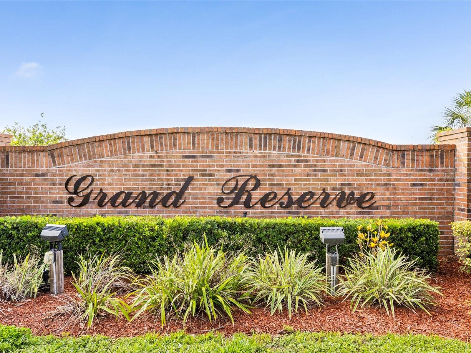 GRAND RESERVE - Residential