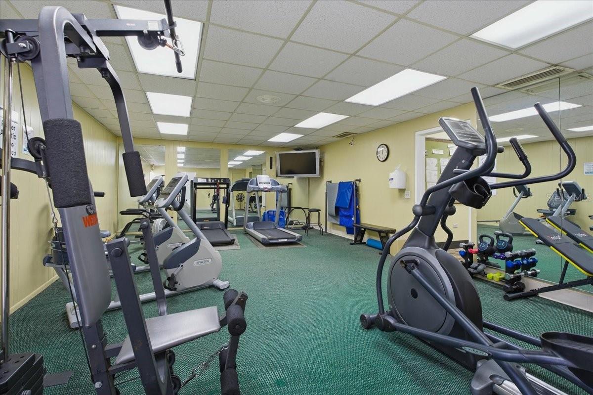 GOLF VIEW VILLAS CONDO 05A - Residential