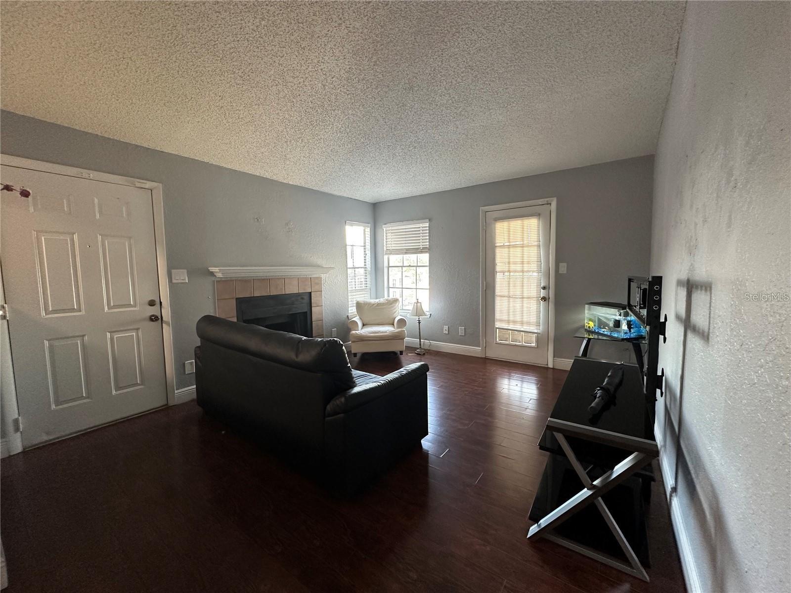 5601 ROSEBRIAR WAY S304