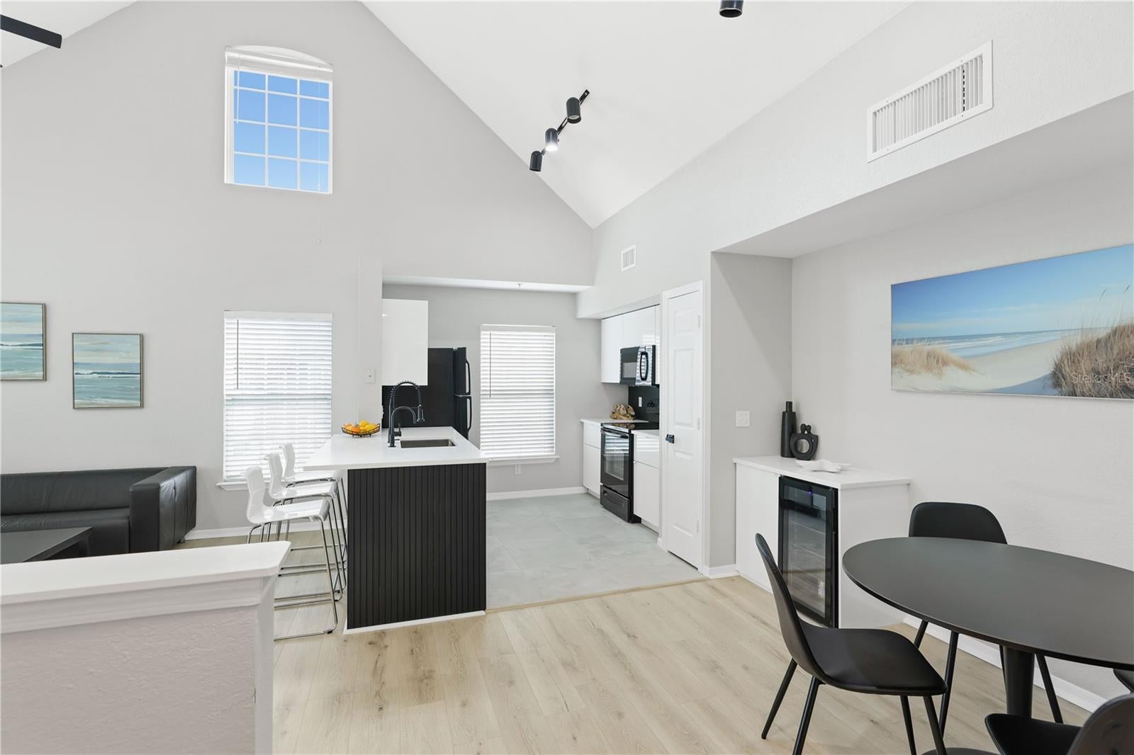 5531 ROSEHILL ROAD 203