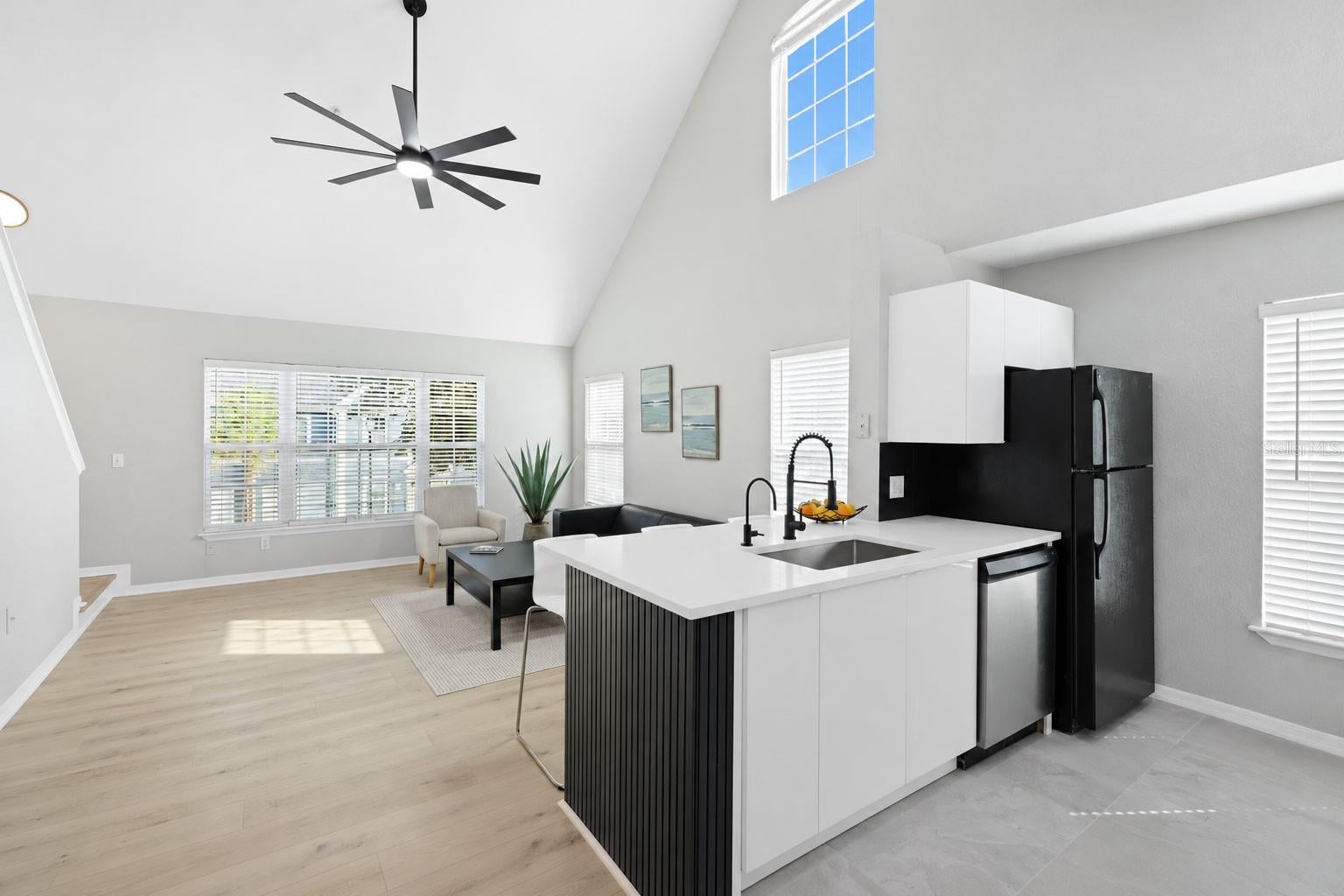5531 ROSEHILL ROAD 203