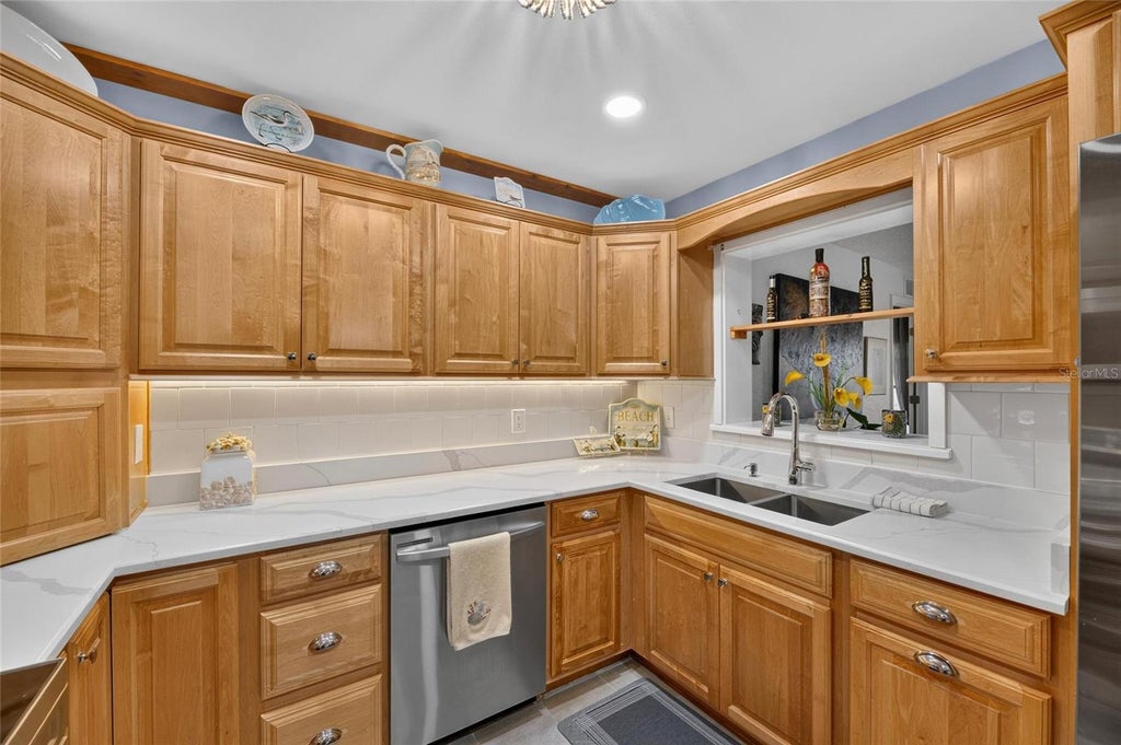 Photo of 1516 New Bedford Drive, Sun City Center, FL 33573 (MLS # TB8541043)