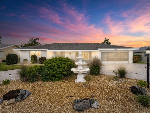 Photo of 1516 New Bedford Drive, Sun City Center, FL 33573 (MLS # TB8541043)