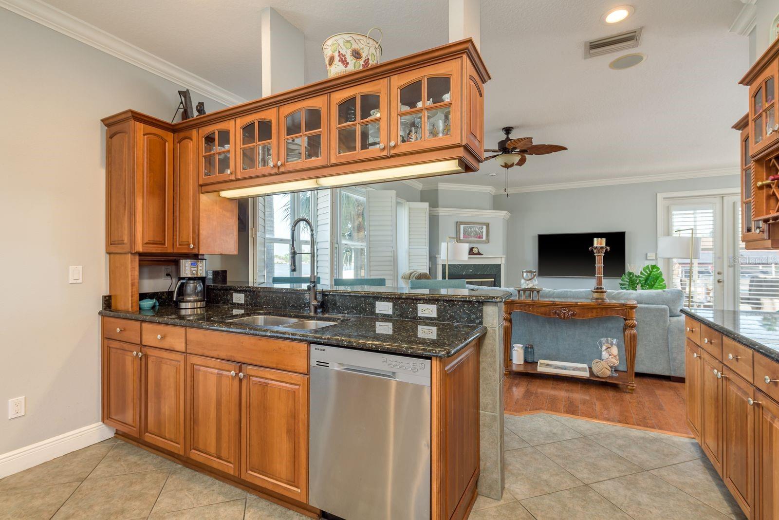 WHITCOMB POINT - Residential