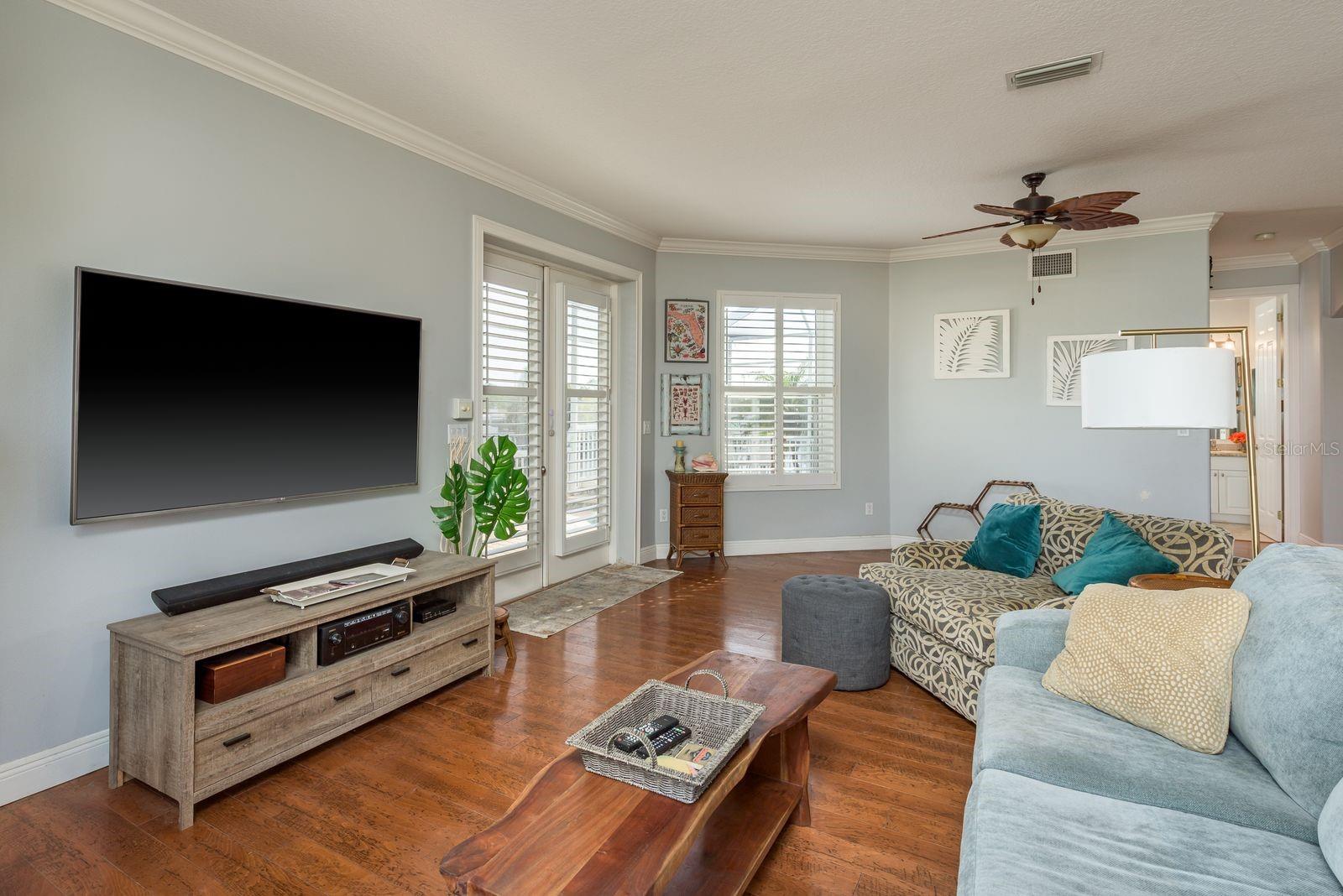 WHITCOMB POINT - Residential