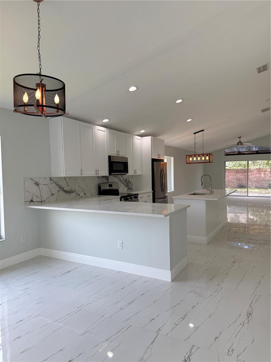 9067 HASTINGS BEACH BOULEVARD