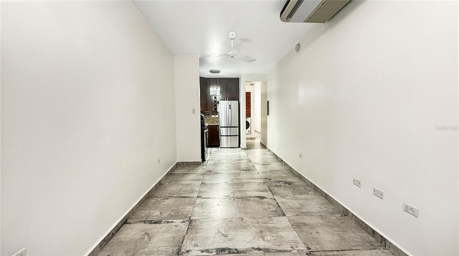 COND. GAMBARO - Residential Lease