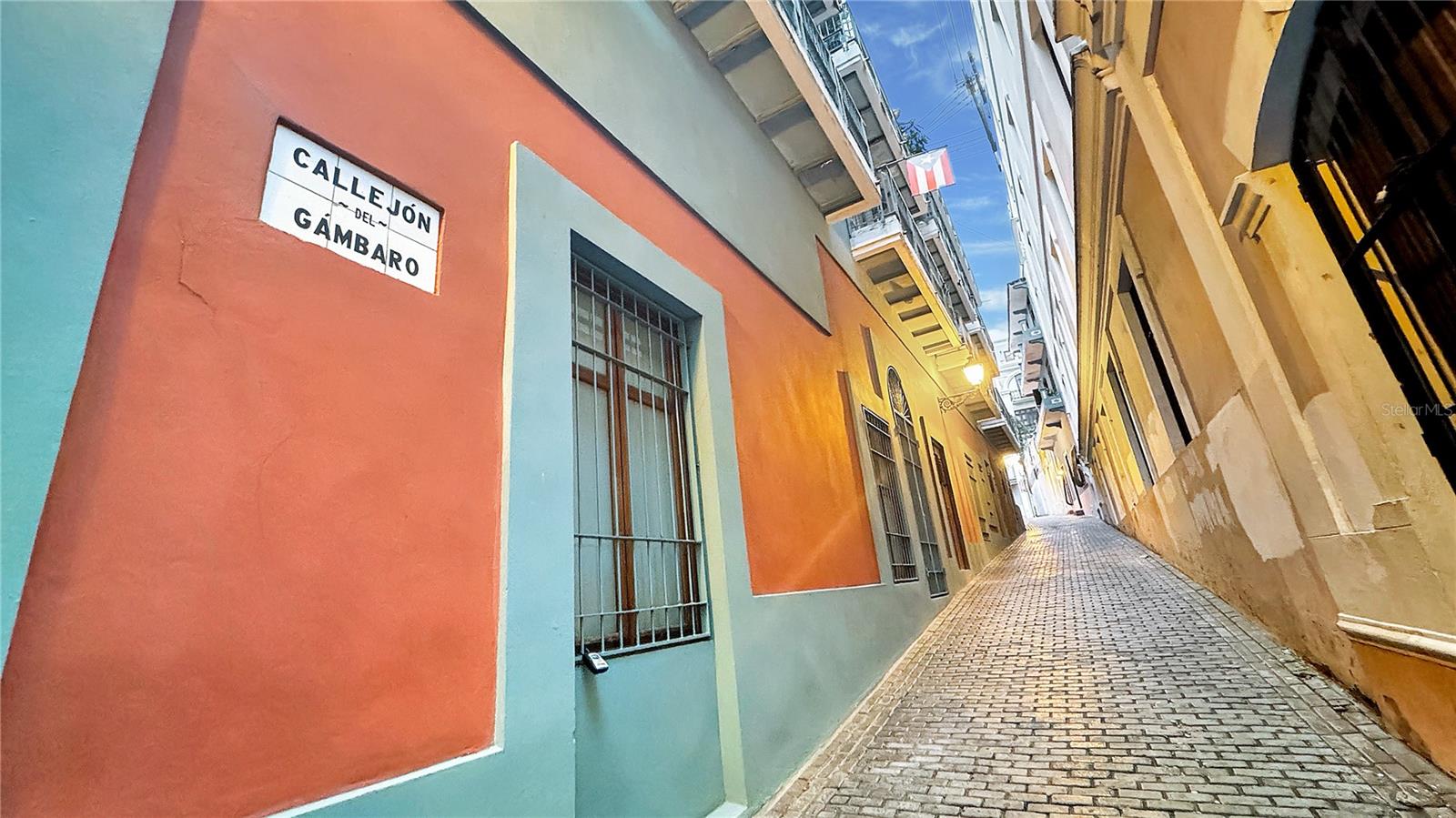 COND. GAMBARO - Residential Lease