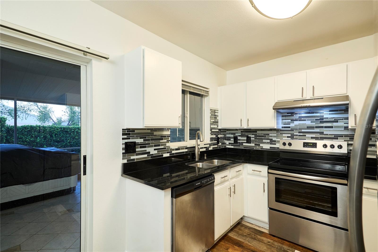 PROVIDENCE TWNHMS PH 1 - Residential