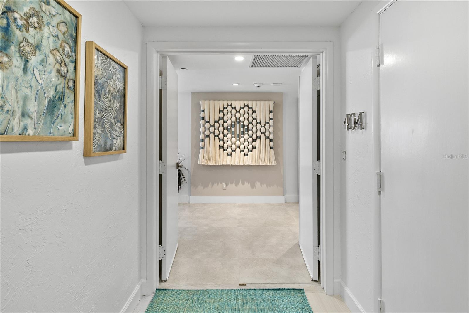 LONGBOAT KEY TOWERS - Residential Lease