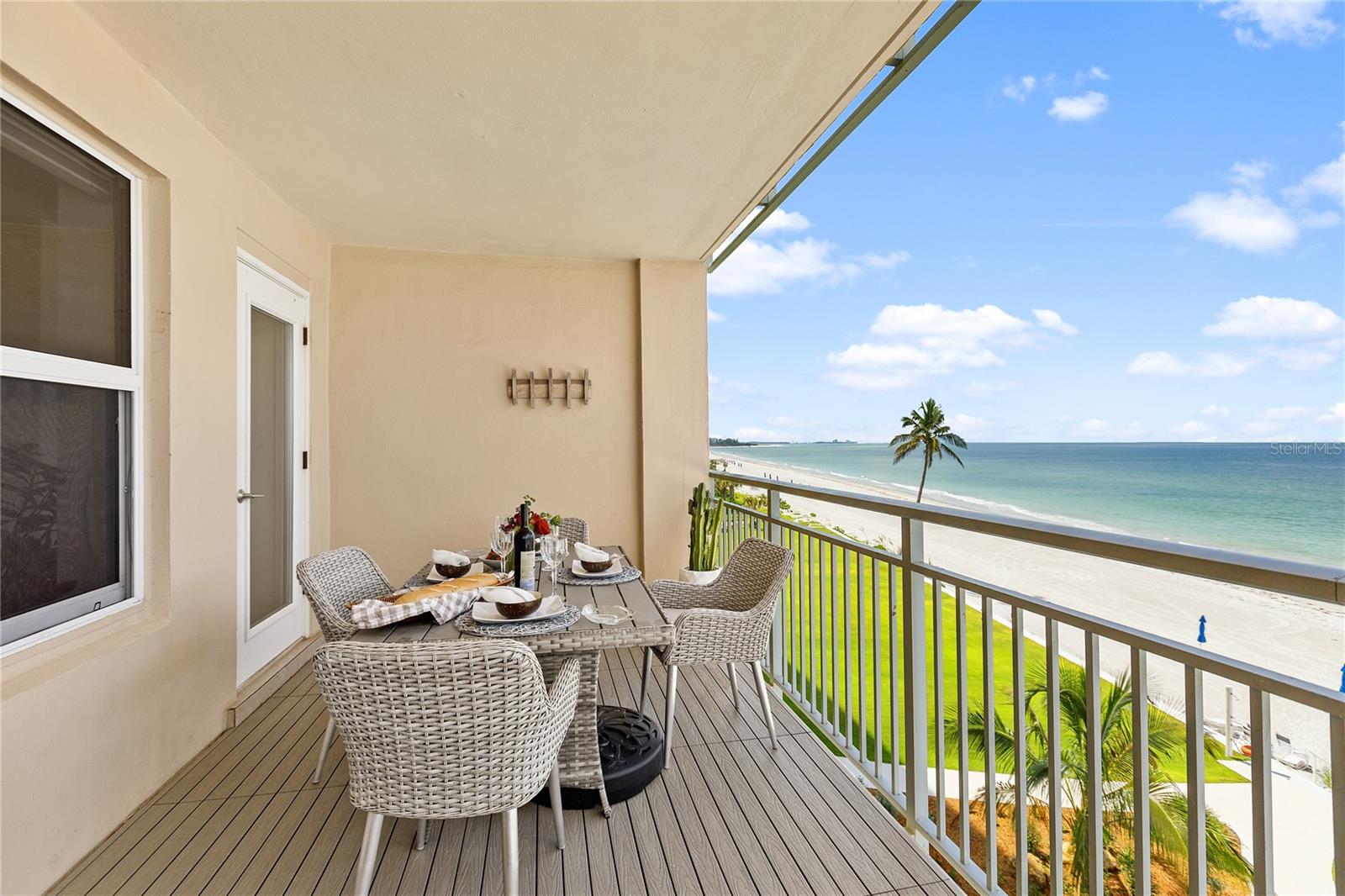 LONGBOAT KEY TOWERS - Residential Lease