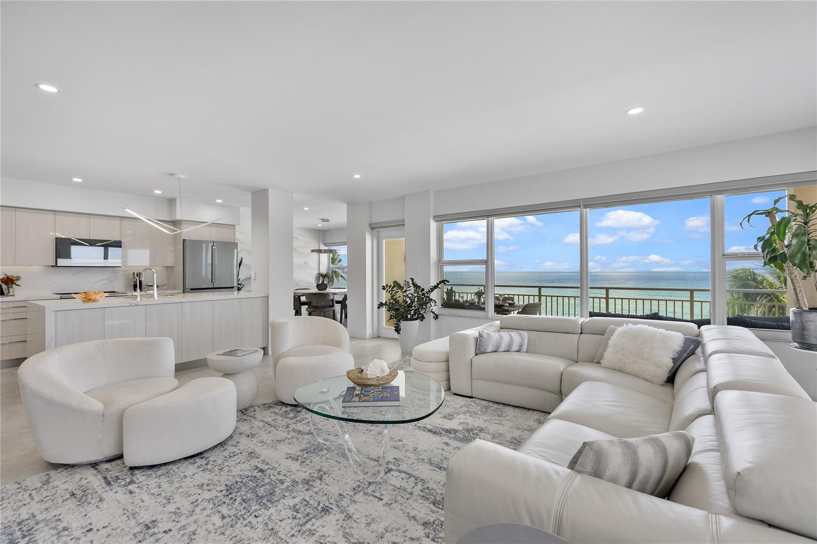 LONGBOAT KEY TOWERS - Residential Lease